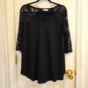 Zenana NWOT Black Womans Top With Lace Sleeves Large